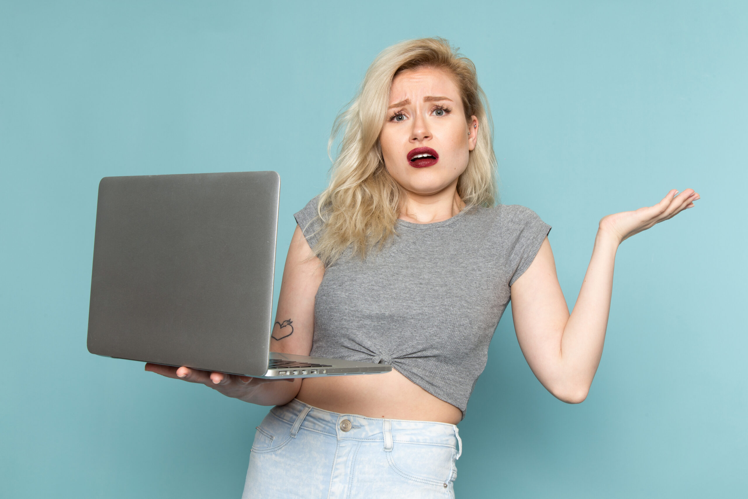 jak założyć stronę internetową?